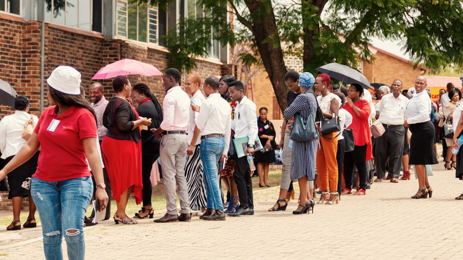 Why do people stay in big queues for unimportant things?